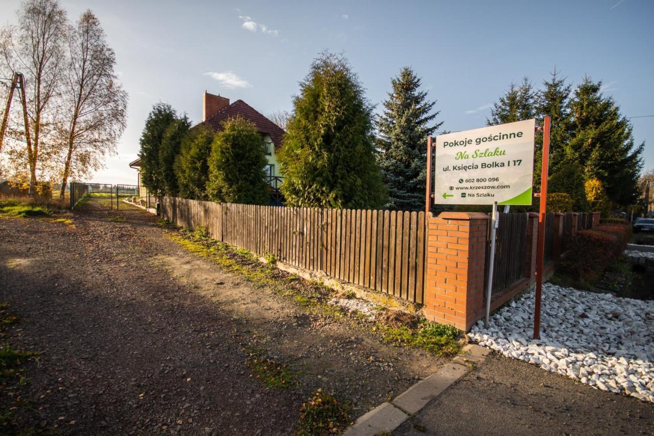 Krzeszow Na Szlakuアパートメント エクステリア 写真